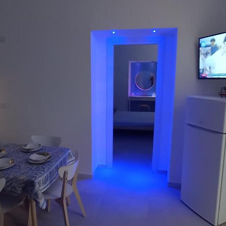Casa Vacanze La Fenice Naples Luaran gambar